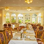 Hotel-restaurant Zur Krone Отель Loehnberg