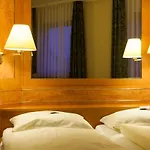 Hotel-restaurant Zur Krone Отель