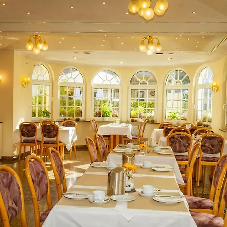 Hotel-restaurant Zur Krone Hotel Löhnberg
