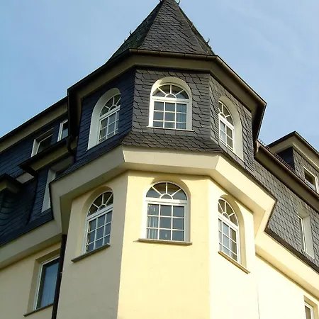 Hotell Hotel-restaurant Zur Krone 3*