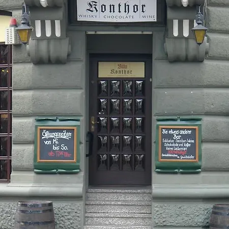 Hotel-restaurant Zur Krone ホテル